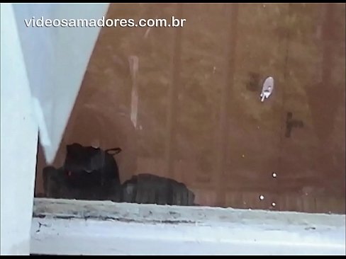 ❤️ Omu cornu chì fighjula a so fidanzata cù un altru tippu, registrendu un video di cazzo senza disturbà a coppia ❤️ Cazzo à porn co.osagoassist.ru ❌
